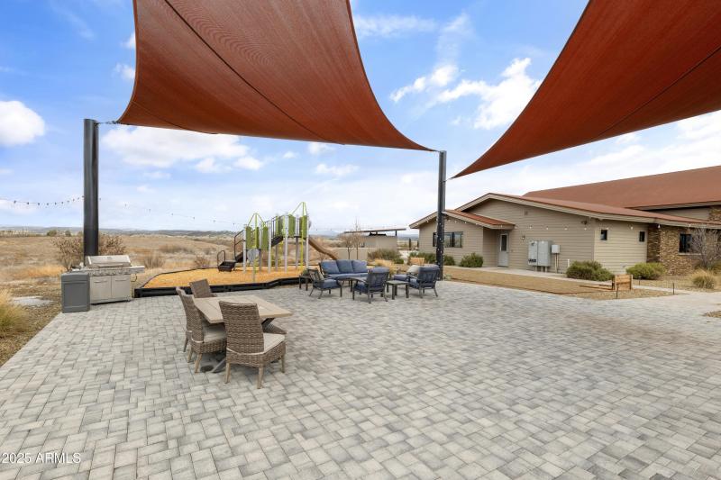 Verde Estates Outdoor Patio