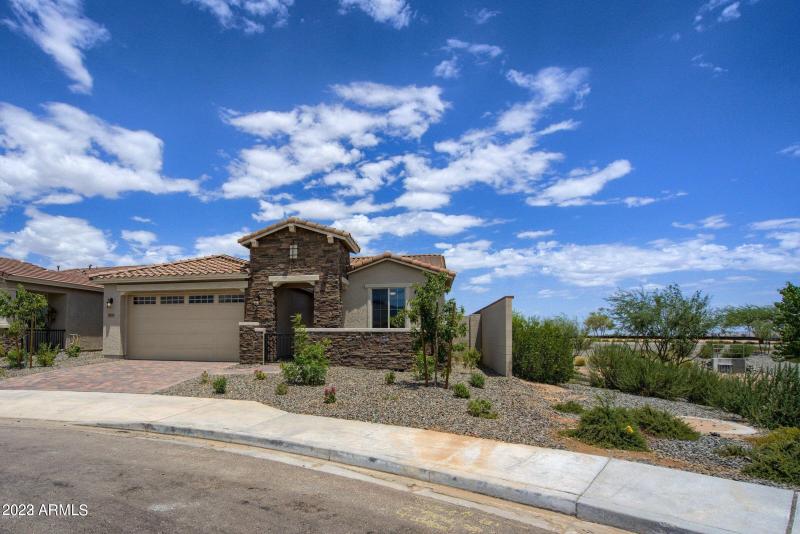 20220513044806352222000000-o