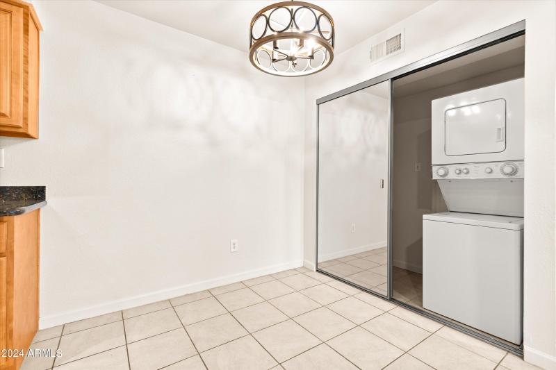 08-5877 Granite Reef Unit 1117-8