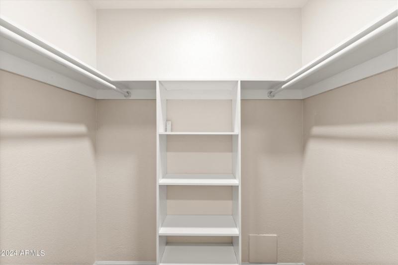 17-5877 Granite Reef Unit 1117-17