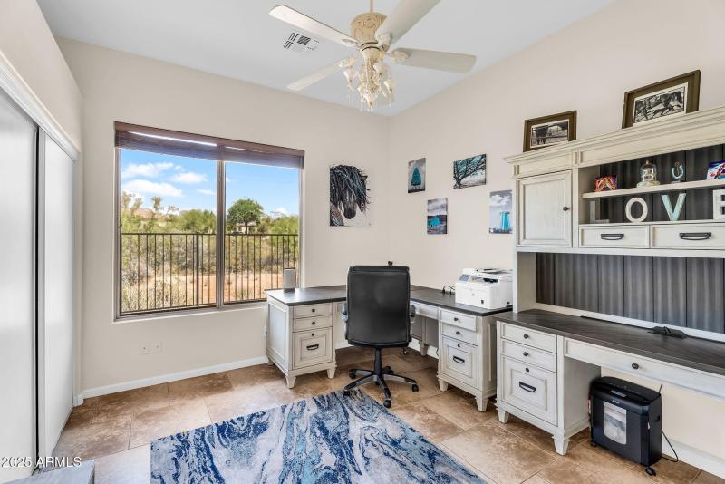 44-web-or-mls-5544 E Dusty Wren Dr 42