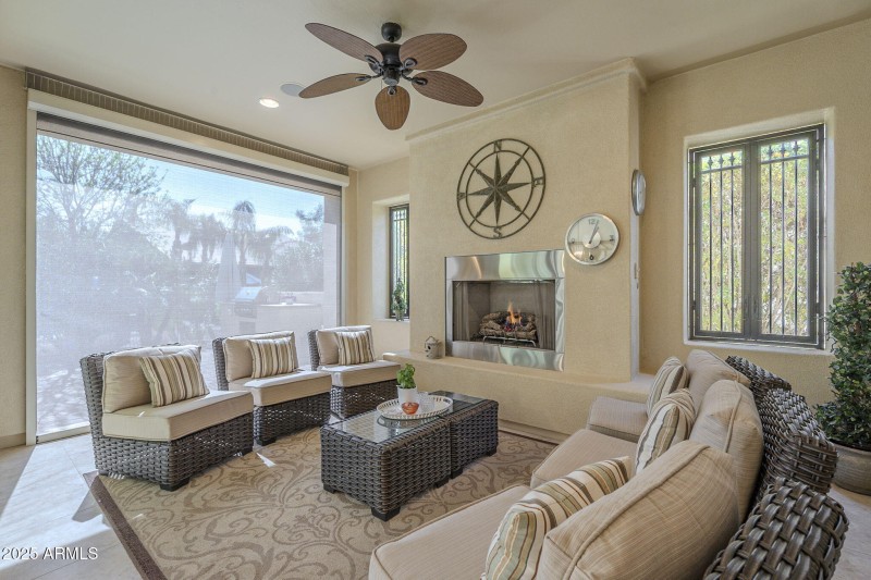 Indoor/Outdoor Living