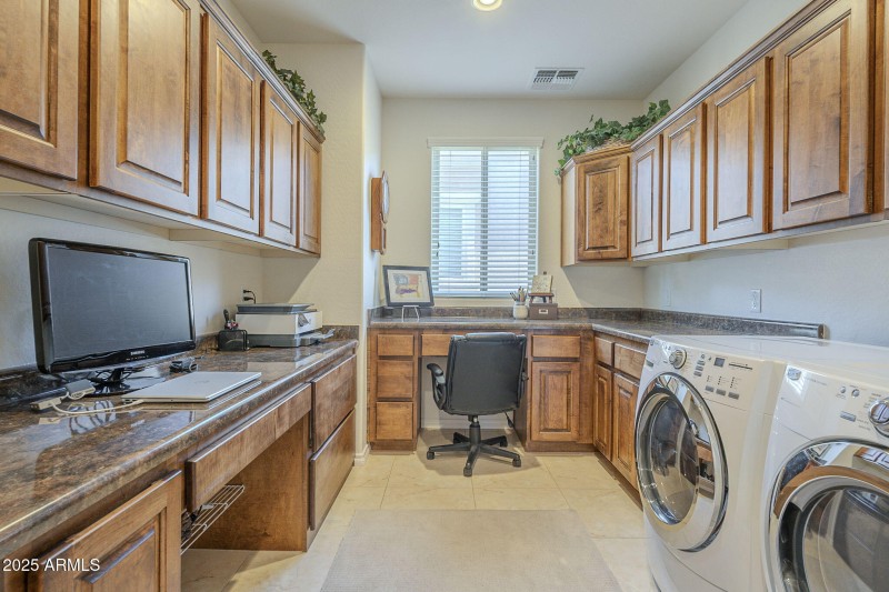 Smart Space Laundry Room
