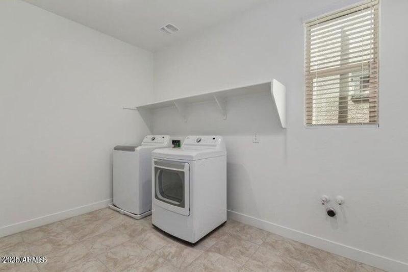 20241014195408218895000000-o