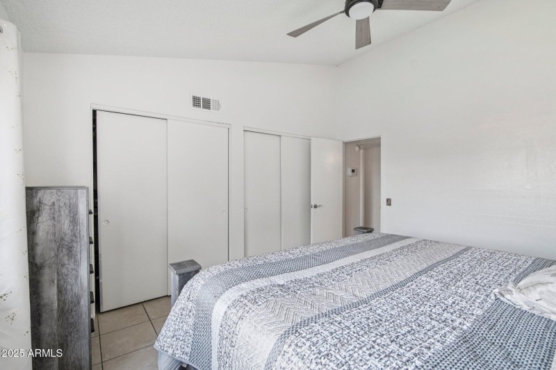 14-web-or-mls-W Mohawk Ln-S2608-014