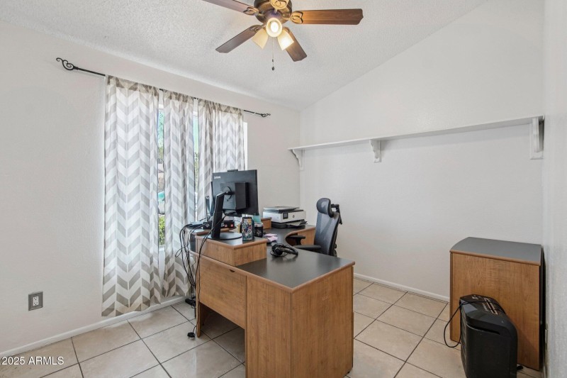 16-web-or-mls-W Mohawk Ln-S2608-016