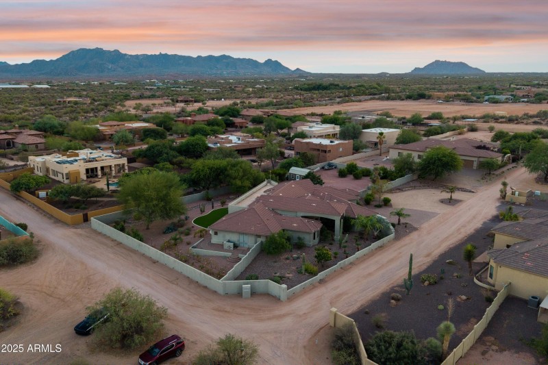 North/South Facing Corner Lot