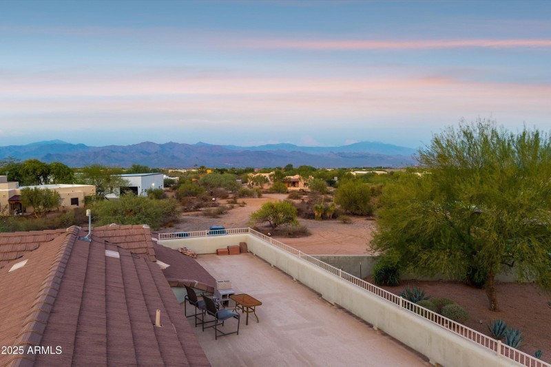 Enjoy Sunsets From Rooftop Deck!