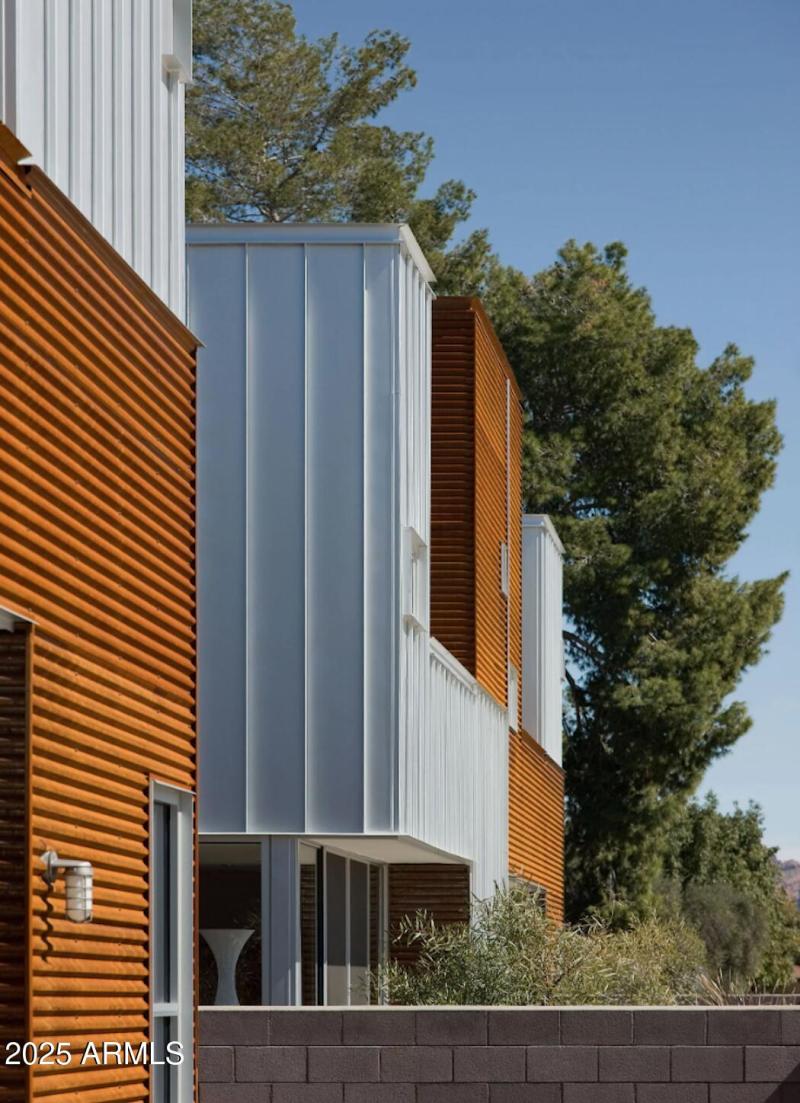 Screen Shot 2025-08-28 at 5.33.46 AM