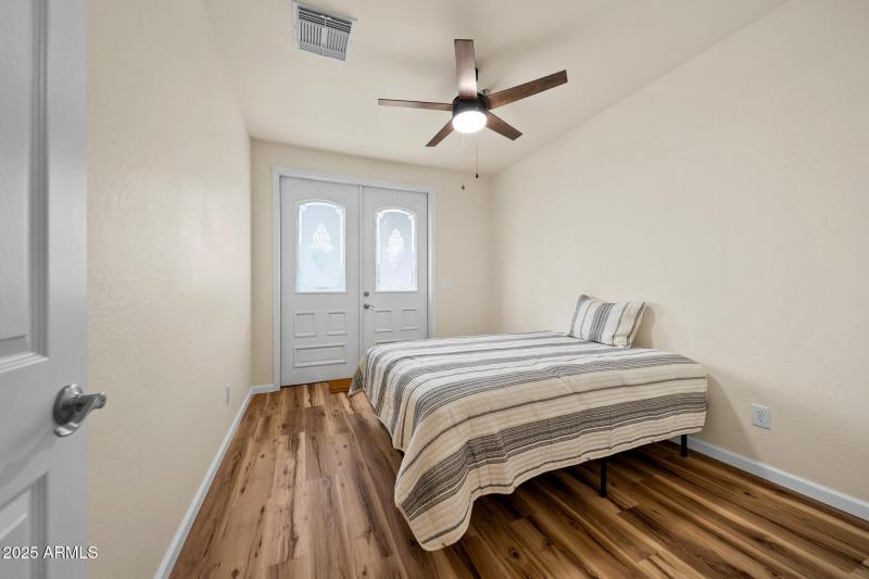 twinflamerem-27_(2000)