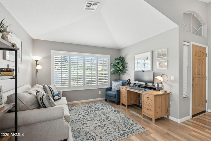 7-web-or-mls-Scott-7