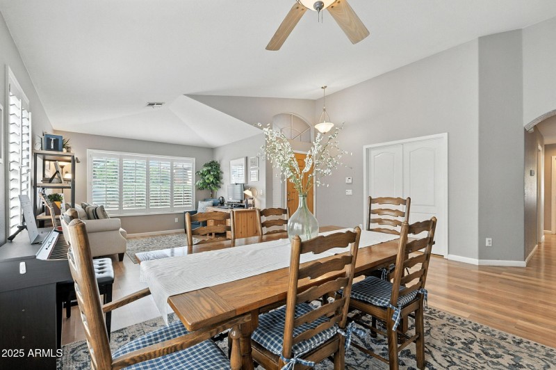 10-web-or-mls-Scott-10