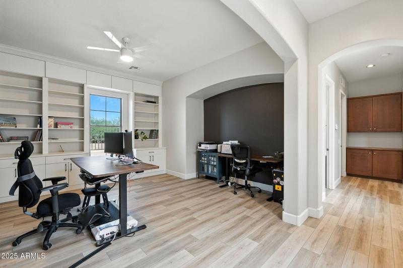 39-web-or-mls-Creekside-39