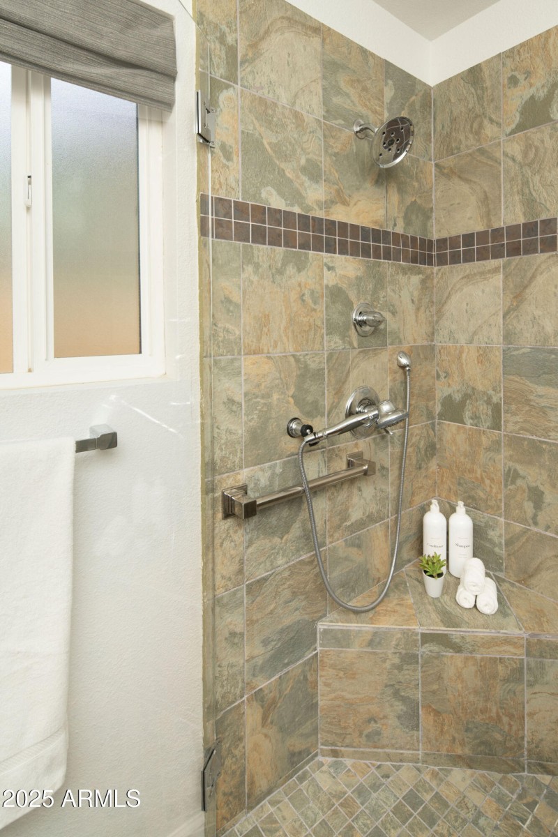 Primary Suite Bathroom