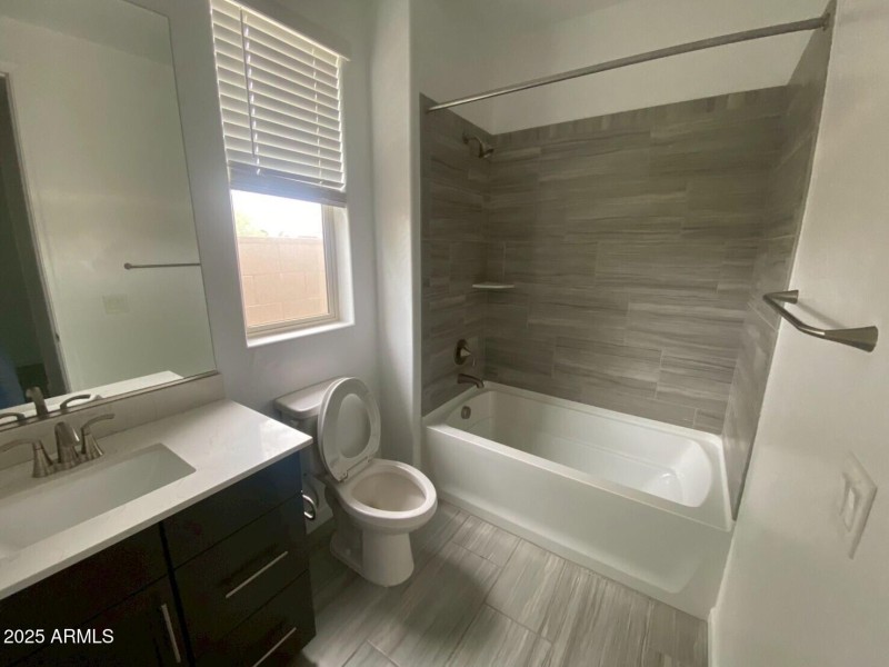 LINE_ALBUM_5420 bi-weekly 825_250828_11