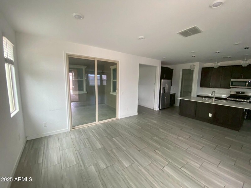 LINE_ALBUM_5420 bi-weekly 825_250828_38