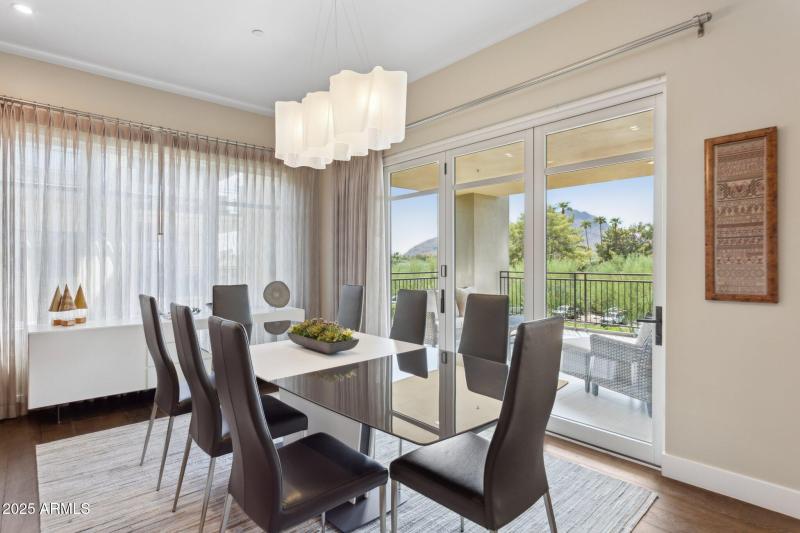 Formal Dining Patio Bi-Fold Doors