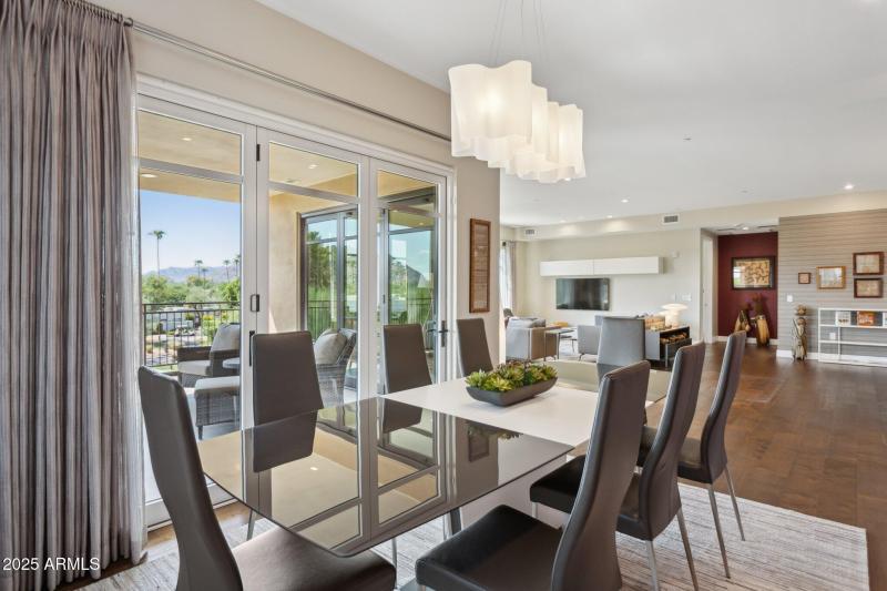 Formal Dining