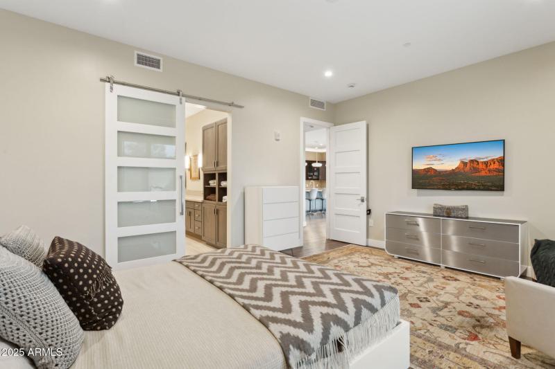 Primary Suite