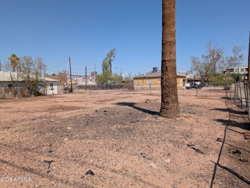 PXL_20250827_180237269