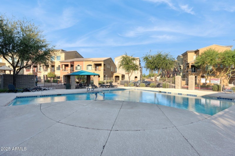 34-web-or-mls-240-w-juniper-ave-unit-115