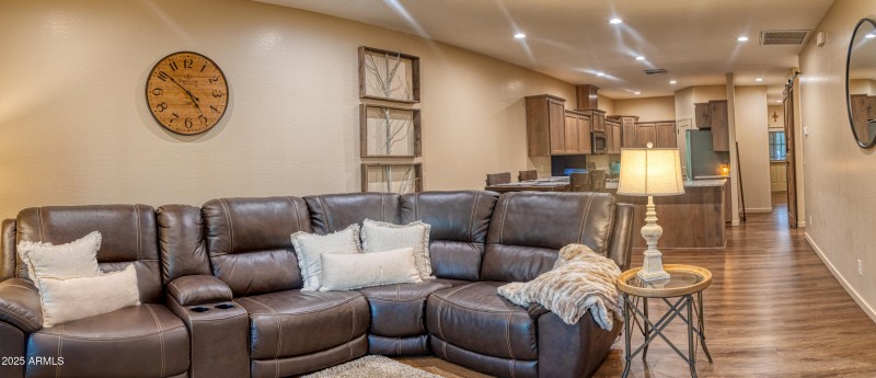 PAX_0310_AuroraHDR2019-edit-Pano