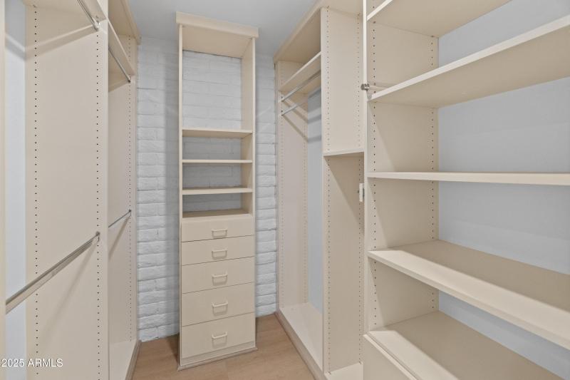 4800 N 68th St Unit 292-3