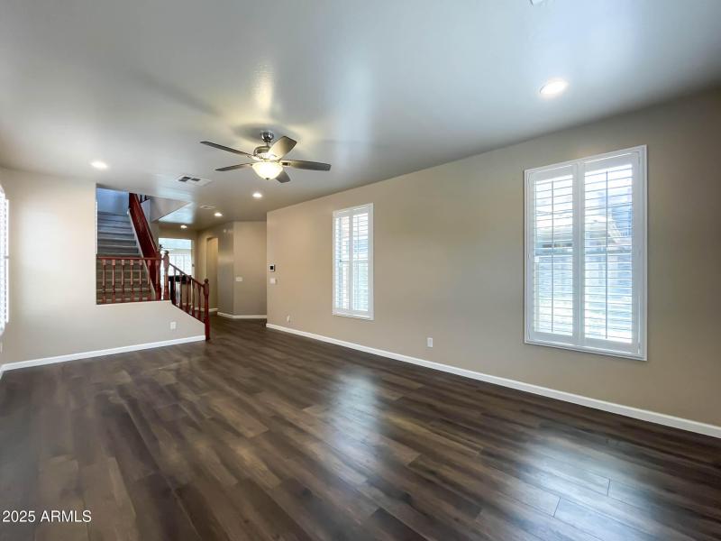 3829 E Morelos St-22