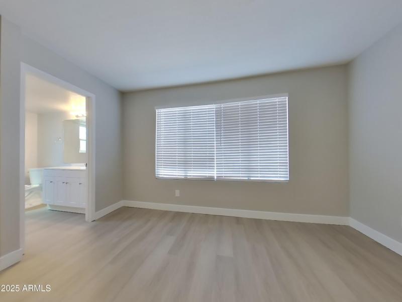 6_pc_ehBNym3dGx_wbKgFFO0nX_layout_0