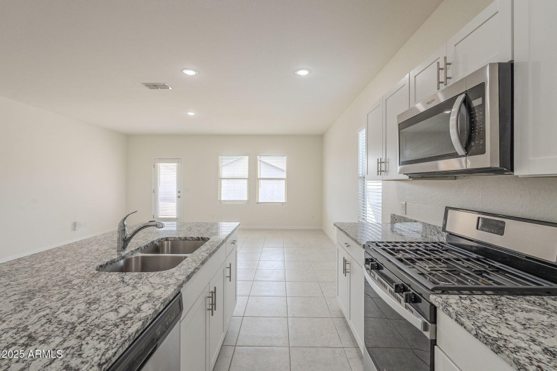 18-web-or-mls-Elm-18