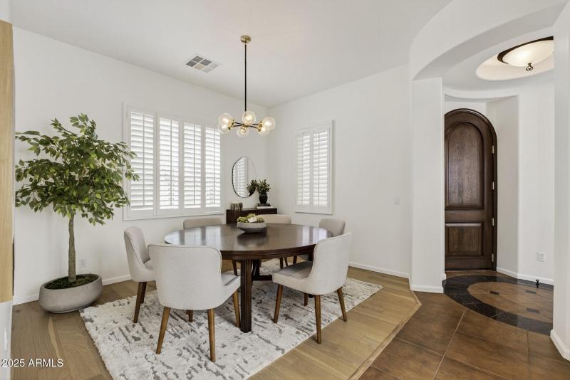 14_28803_N_68th_Dr14_mls