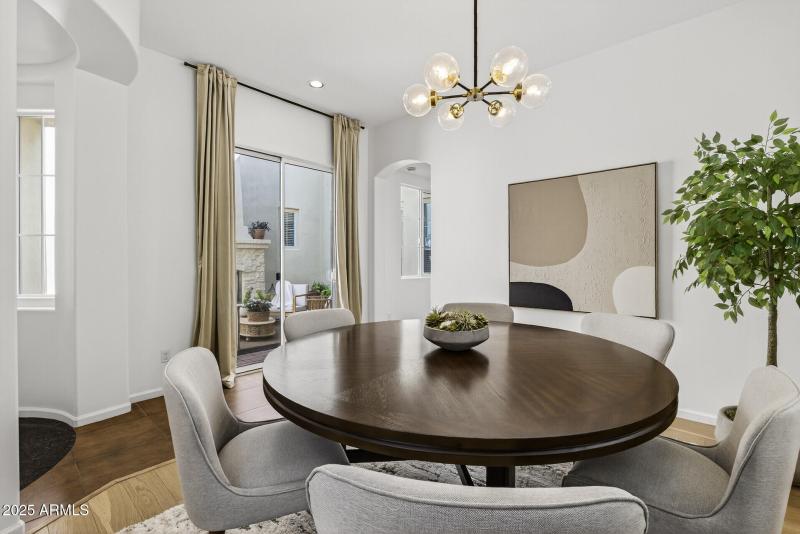 15_28803_N_68th_Dr15_mls