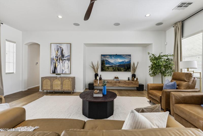 20_28803_N_68th_Dr20_mls