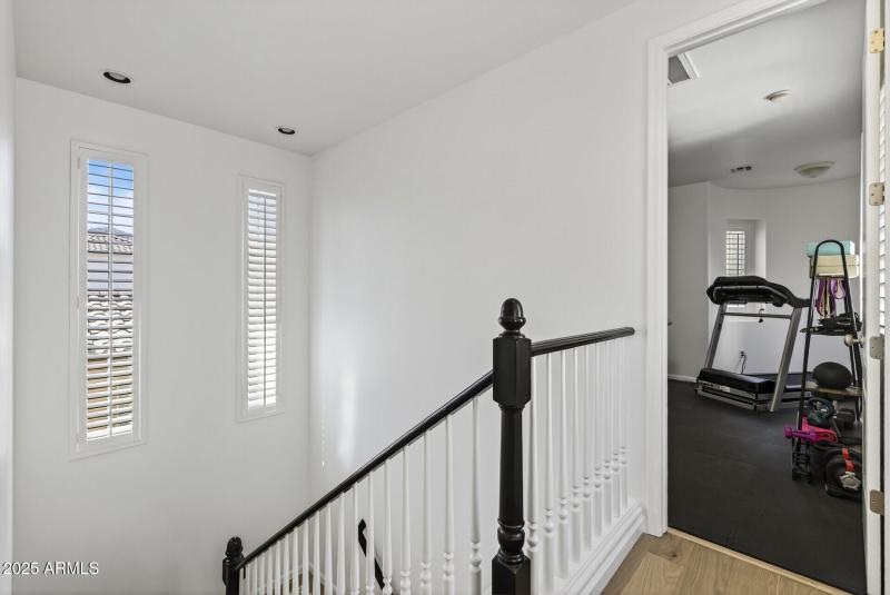 31_28803_N_68th_Dr31_mls