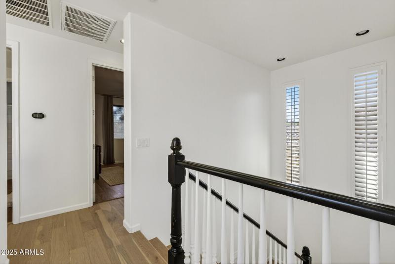 32_28803_N_68th_Dr32_mls