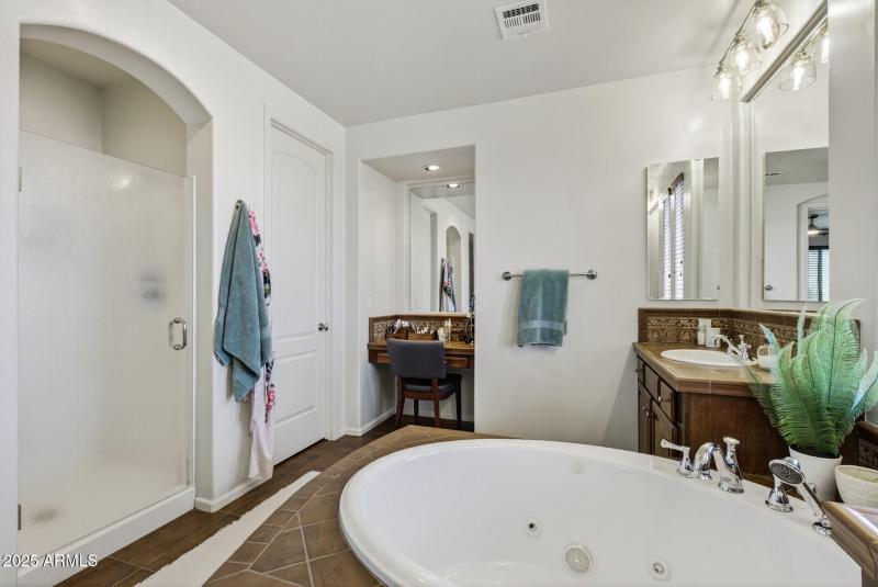 39_28803_N_68th_Dr39_mls