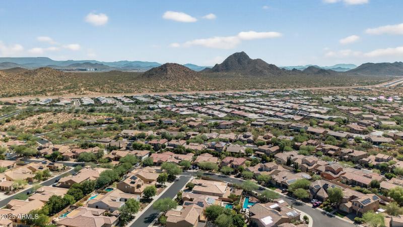 79_28803_N_68th_Dr79_mls