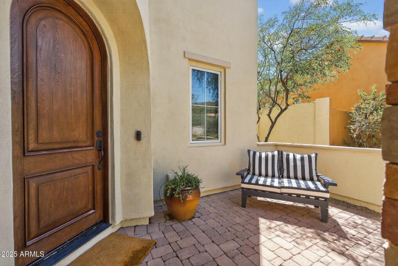 97_28803_N_68th_Dr97_mls