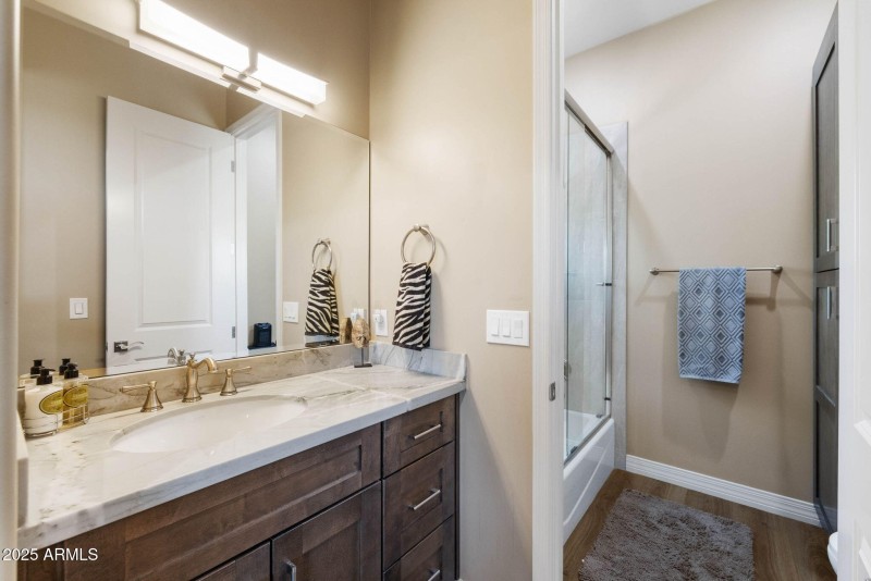 30-Bedroom 2 Bathroom