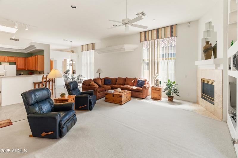 14321 E Cheryl Dr-27