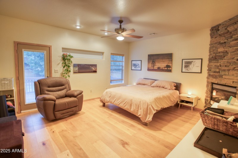 Paxmanphoto_PAX_1272