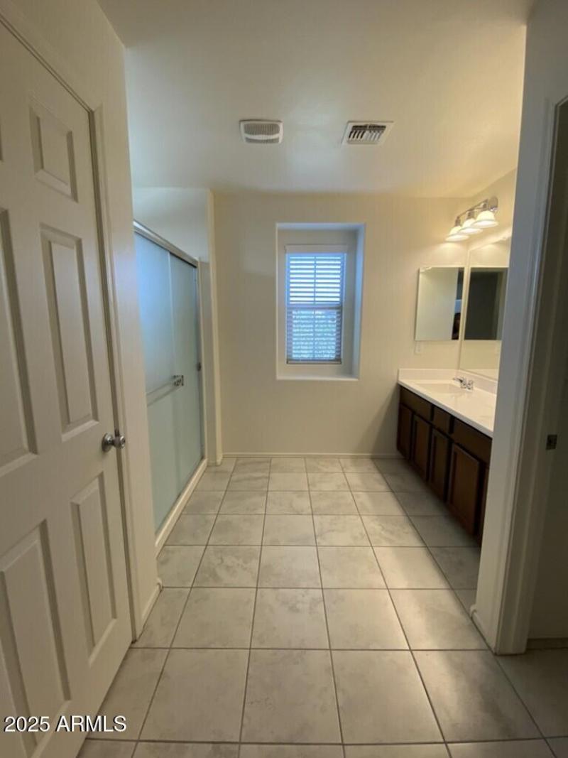 983AB113-18FB-46B4-B99A-28617687CC39_1_1