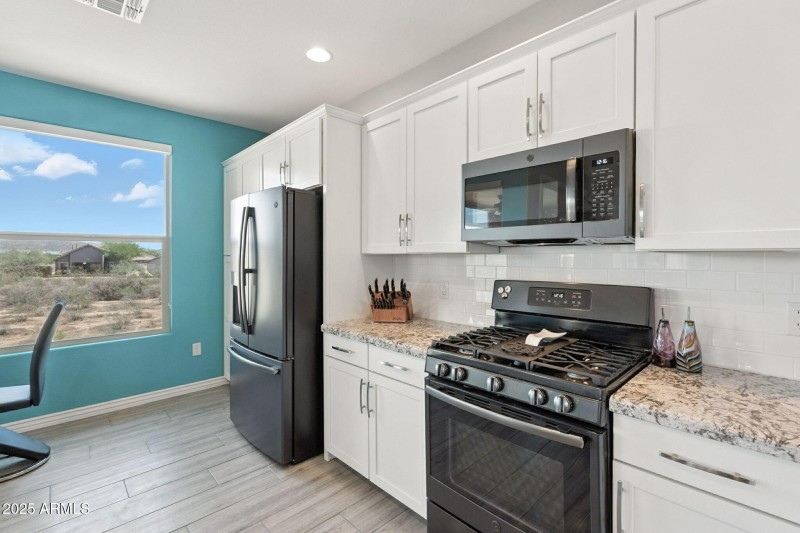 11-web-or-mls-Bronco-11