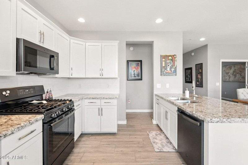 15-web-or-mls-Bronco-15