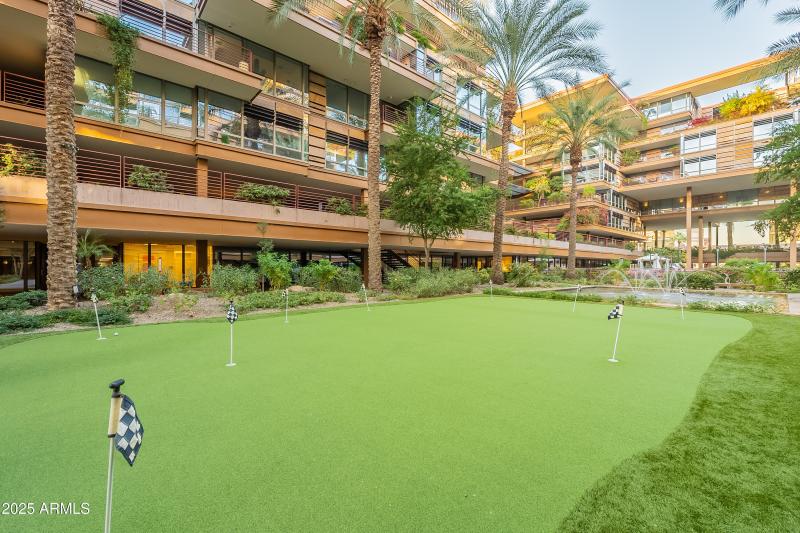 002_Golf Community Area