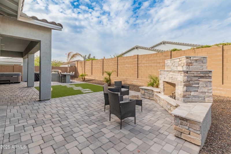 14196 W Gray Fox Trail-49