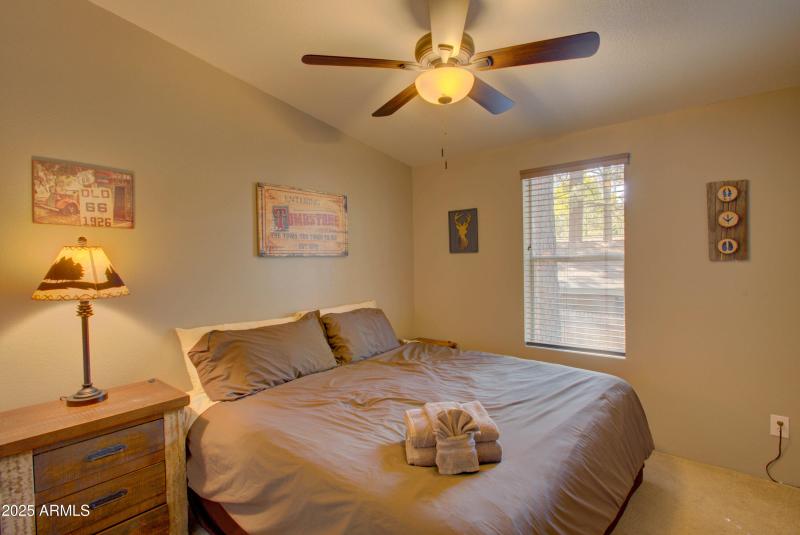 DSC_2402_3_4_5_6Interior01