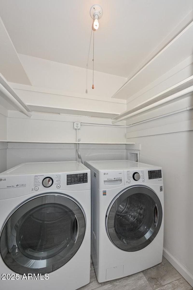 Laundry in Unit