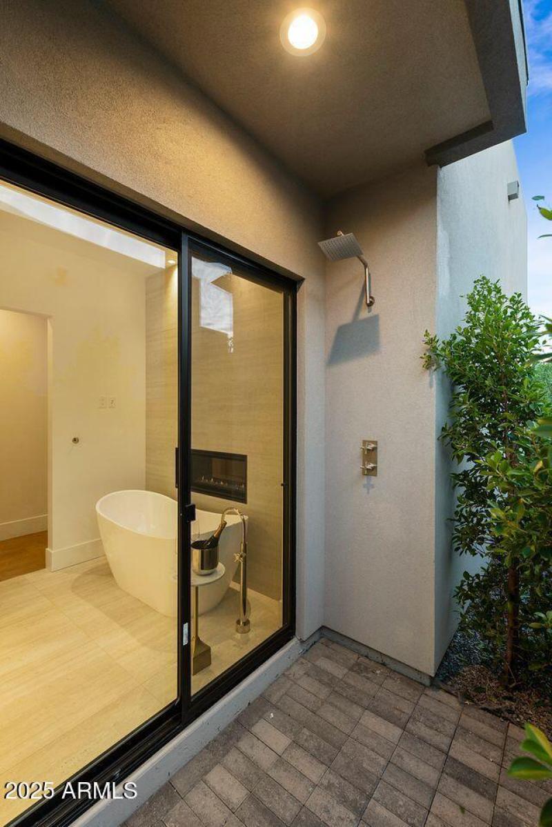 Outdoor Private Shower