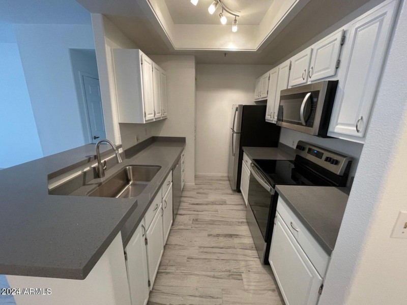 20210218190159213921000000-o